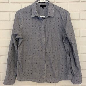 LANDS’ END NO IRON OXFORD BLUE WHITE STRIPE SHIRT